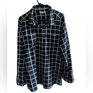 Calvin Klein Women’s Black & White Long Sleeve Button Up Blouse